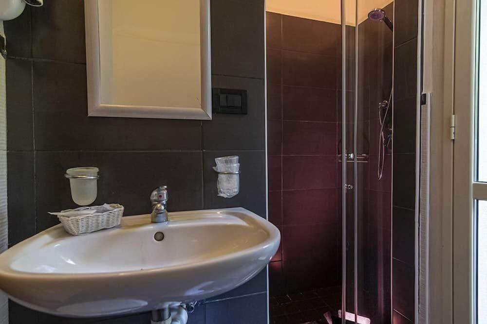 Hotel Zurigo Rimini Esterno foto