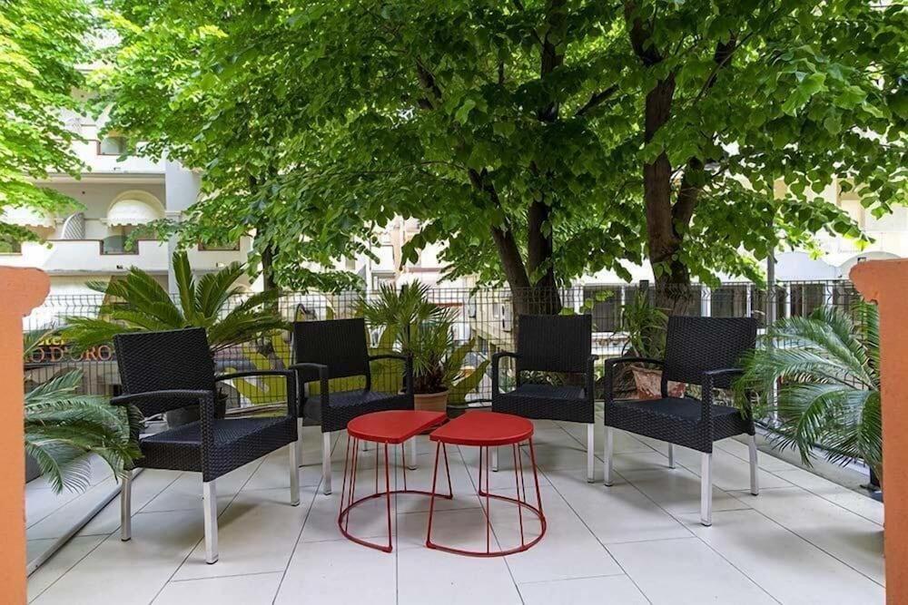 Hotel Zurigo Rimini Esterno foto