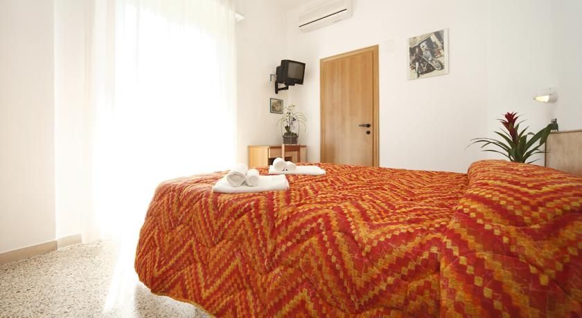 Hotel Zurigo Rimini Camera foto