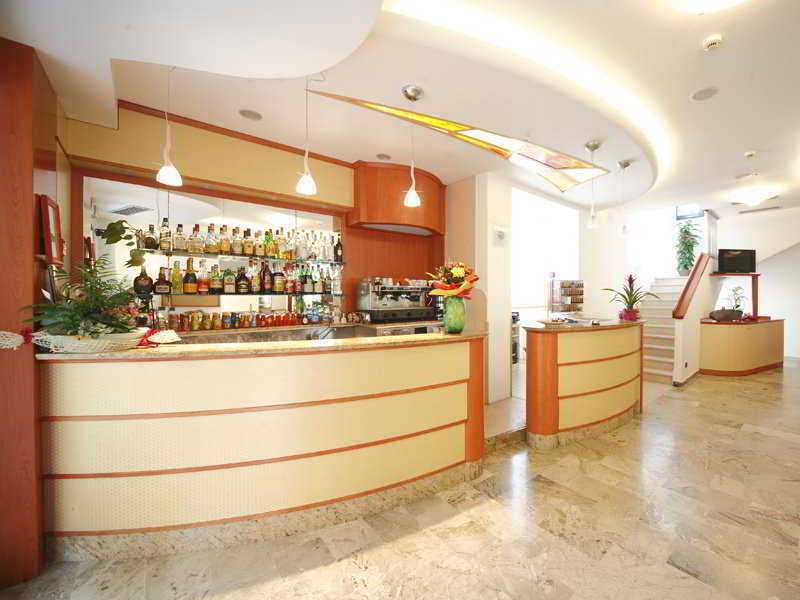 Hotel Zurigo Rimini Esterno foto